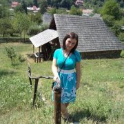 Andreea Ţărnă