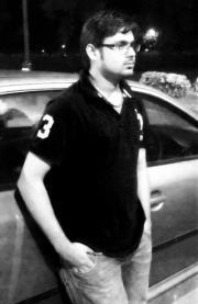 V Ravi