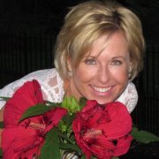 Julie Hartner