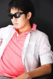 อุ้ย อ้าย