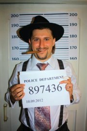 Максим Козак