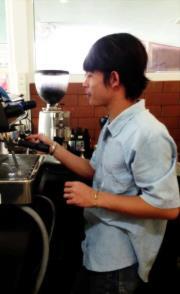 จักรกริช พรหมด้วง