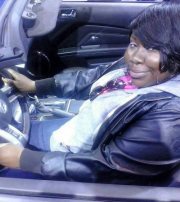 Irreplaceable Kardashian-obe