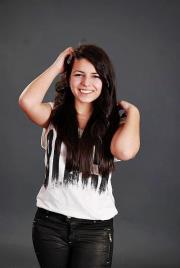 Larisa Stan