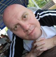 Дмитрий Николаев