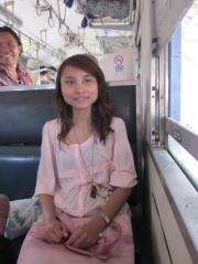 วัลภา รอดภัย