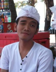 Wanda Riskaadi