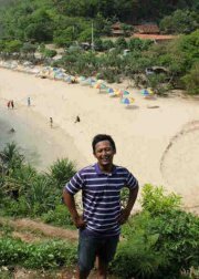 Ahmad Qomaruddin
