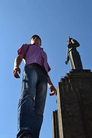 Գոռ Պետրոսյան