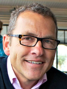 Peter Simoons