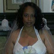 Gloria Williams