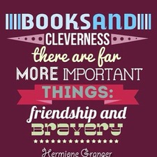 Kimberly Vo (Luna Creswood)