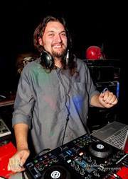 Aaron Dean