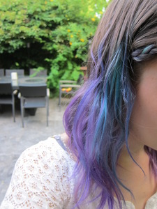 Enchanted to read YA 