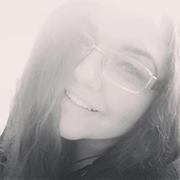 'Эсра Озтюрк