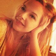 Roxane Hébert wafer