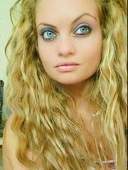 Лора Петрова