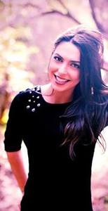 Shaina Bloom