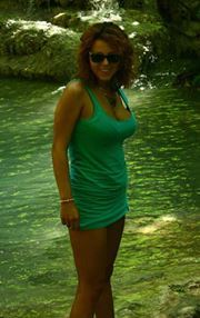 Жени Узунова