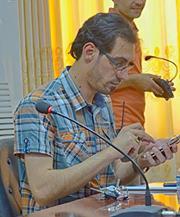 الصحافي منتصر الطائي