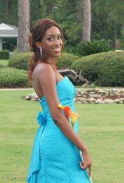 Nicoia Maxwell