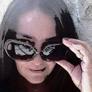 Άντζελα Τίκη