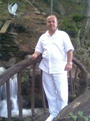 Емил Маринов