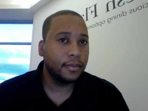 Goodreads profile picture for @crease