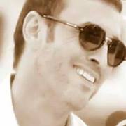 وحيدة كالقمر