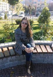 Ивелина Николова