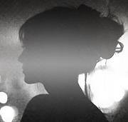 الشاعرة تلاهيف