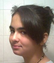 Ελένη Καμίνια