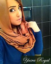 Yusra Ṟoyal