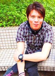 Sebastian Tan