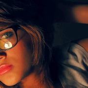 مشاعر خجوله