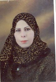 الكاتبة هدى