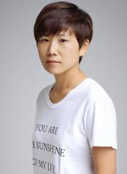 Jia Hwang