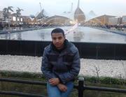 الاستاذ احمد