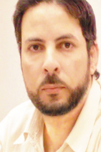 عصام كرم الطوخى