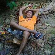 ต๊ะ น้อยประเสริฐ