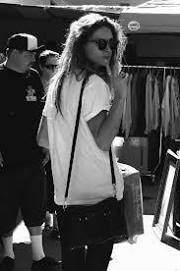 Kàmîîlià Kàtîî