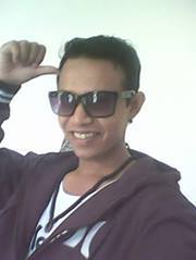 Awan Lǐngxiān dìwèi