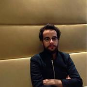 Adolescente Qualunque