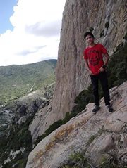 Carlos Alvarez