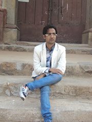 Khushi Throne