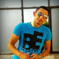 Áĥméȡ Álȥéßąq