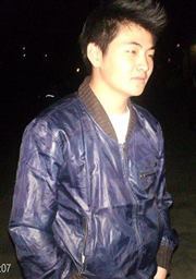 Нисдэг Усны Үхэр