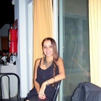 Natalia Cháneton takács