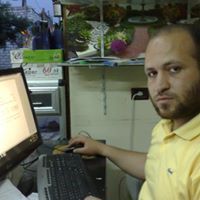 ايمن محمود