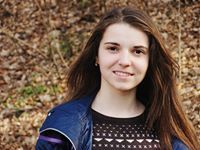 Юлія Лопушанська